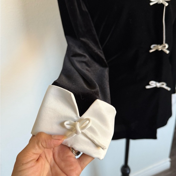 Vintage Coldwater Creek Velvet Satin Bow Details Cocktail Formal Jacket - Picture 6 of 12